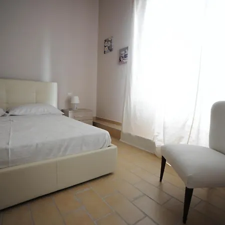 Couette-café La Mela Rosa 3*